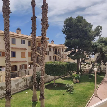 Soleados Cerca De La Playa La Mata